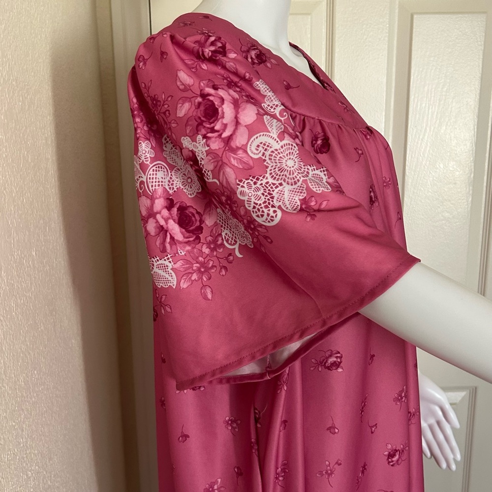 Anthony Richards Pink Floral Muumuu Housedress Lo… - image 3